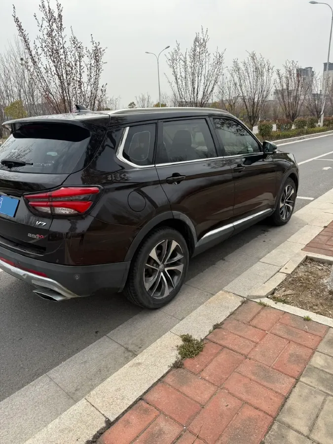 2018 Brilliance Auto V7 1.6T 204HP L4 7DCT,autocango,china used car exporter,china ev exporter,chinese used car exporter,chinese used ev exporter