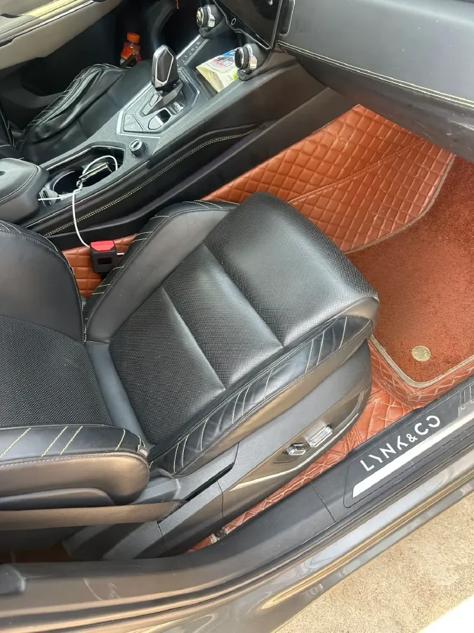 2022 LYNK&CO 05 2.0T 254HP L4 8AT,autocango,china used car exporter,china ev exporter,chinese used car exporter,chinese used ev exporter