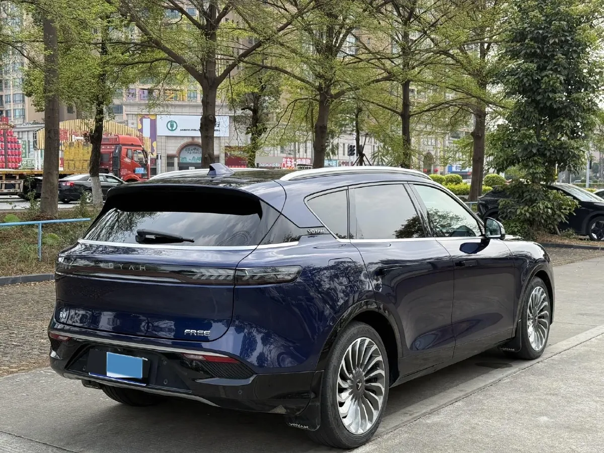 2021 Voyah FREE Range Extended 109HP REEV 33KWH,autocango,china used car exporter,china ev exporter,chinese used car exporter,chinese used ev exporter