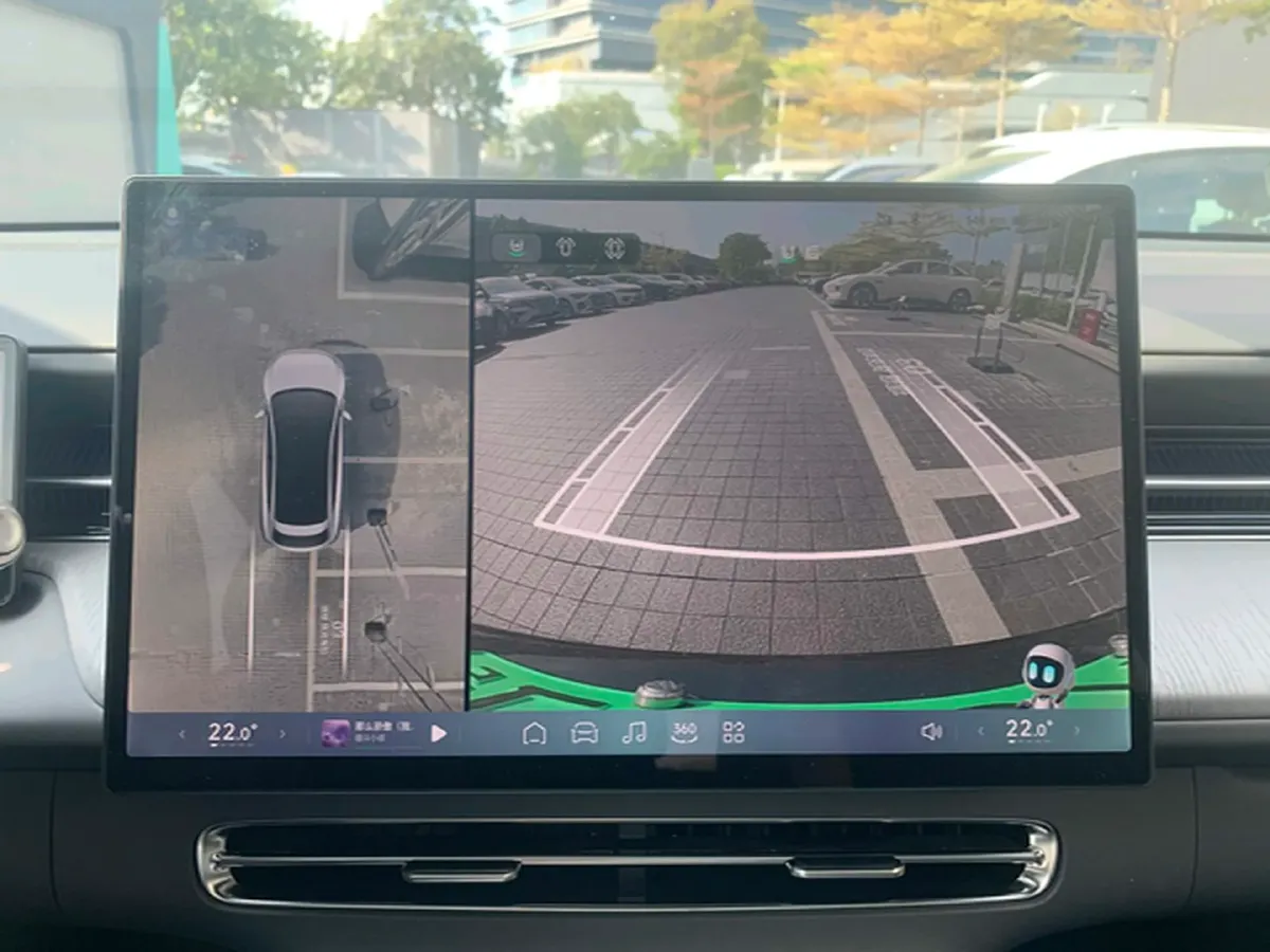 2025 Xpeng G6 BEV 68.5KWH,autocango,china used car exporter,china ev exporter,chinese used car exporter,chinese used ev exporter