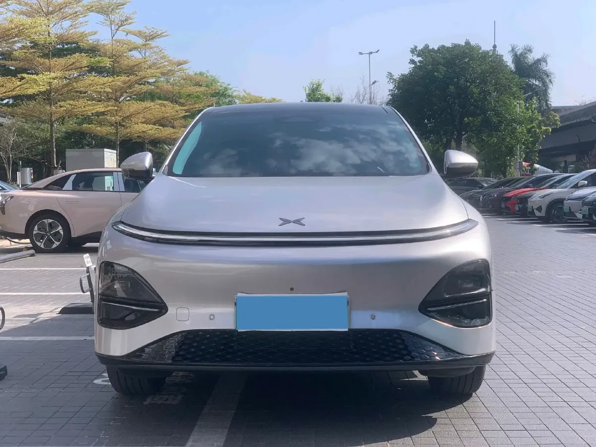 2025 Xpeng G6 BEV 68.5KWH,autocango,china used car exporter,china ev exporter,chinese used car exporter,chinese used ev exporter