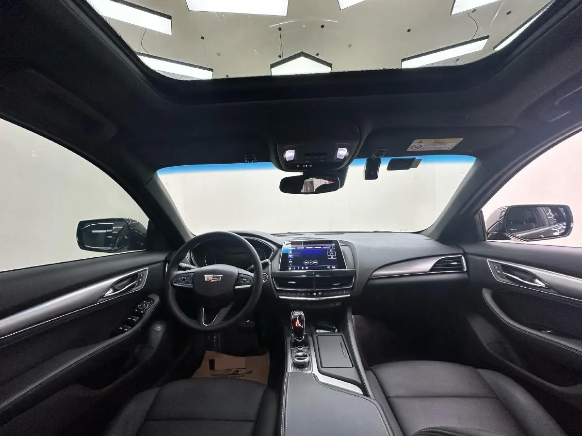 2022 Cadillac CT5 2.0T 237HP L4 10AT,autocango,china used car exporter,china ev exporter,chinese used car exporter,chinese used ev exporter