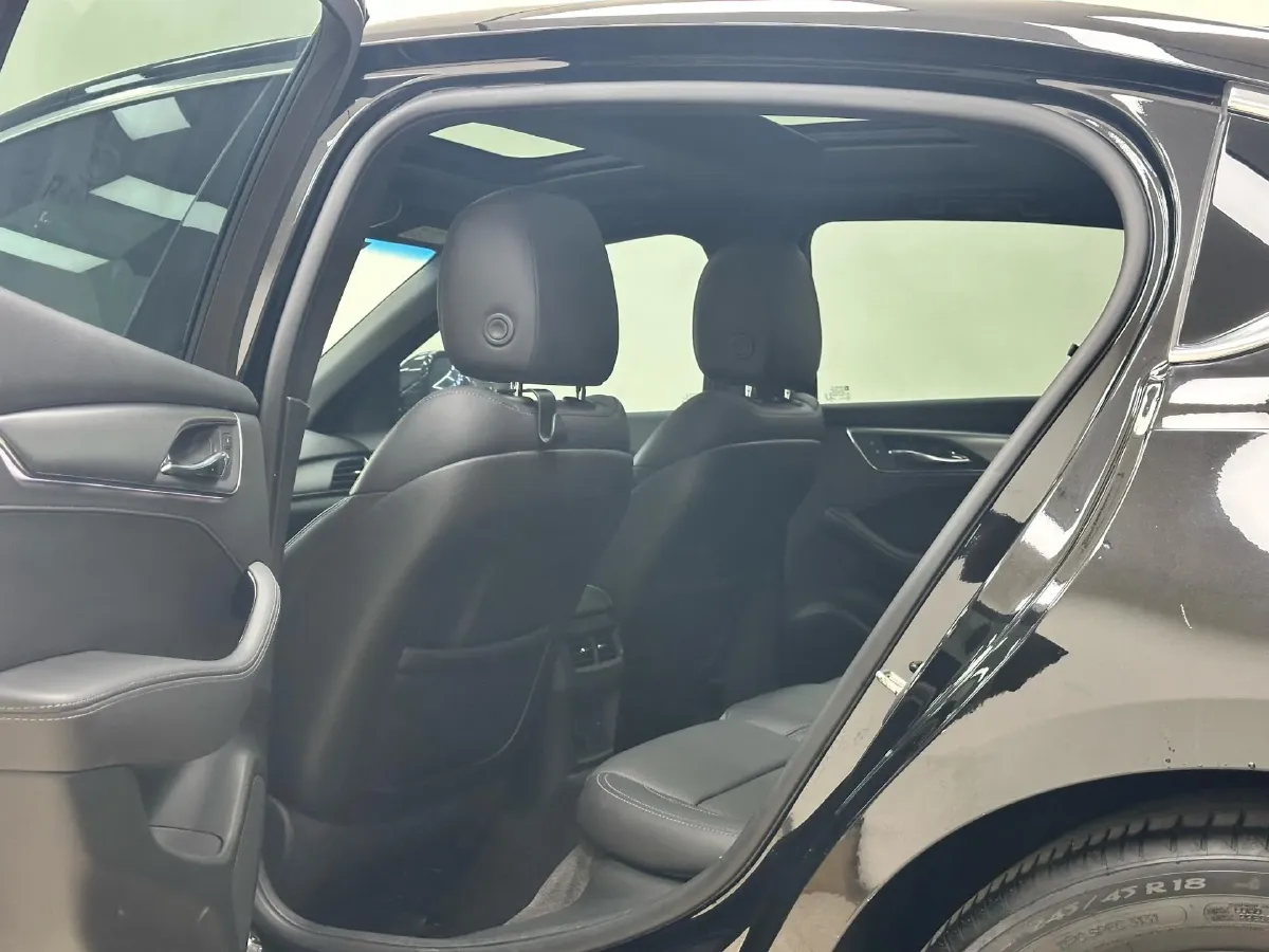 2022 Cadillac CT5 2.0T 237HP L4 10AT,autocango,china used car exporter,china ev exporter,chinese used car exporter,chinese used ev exporter