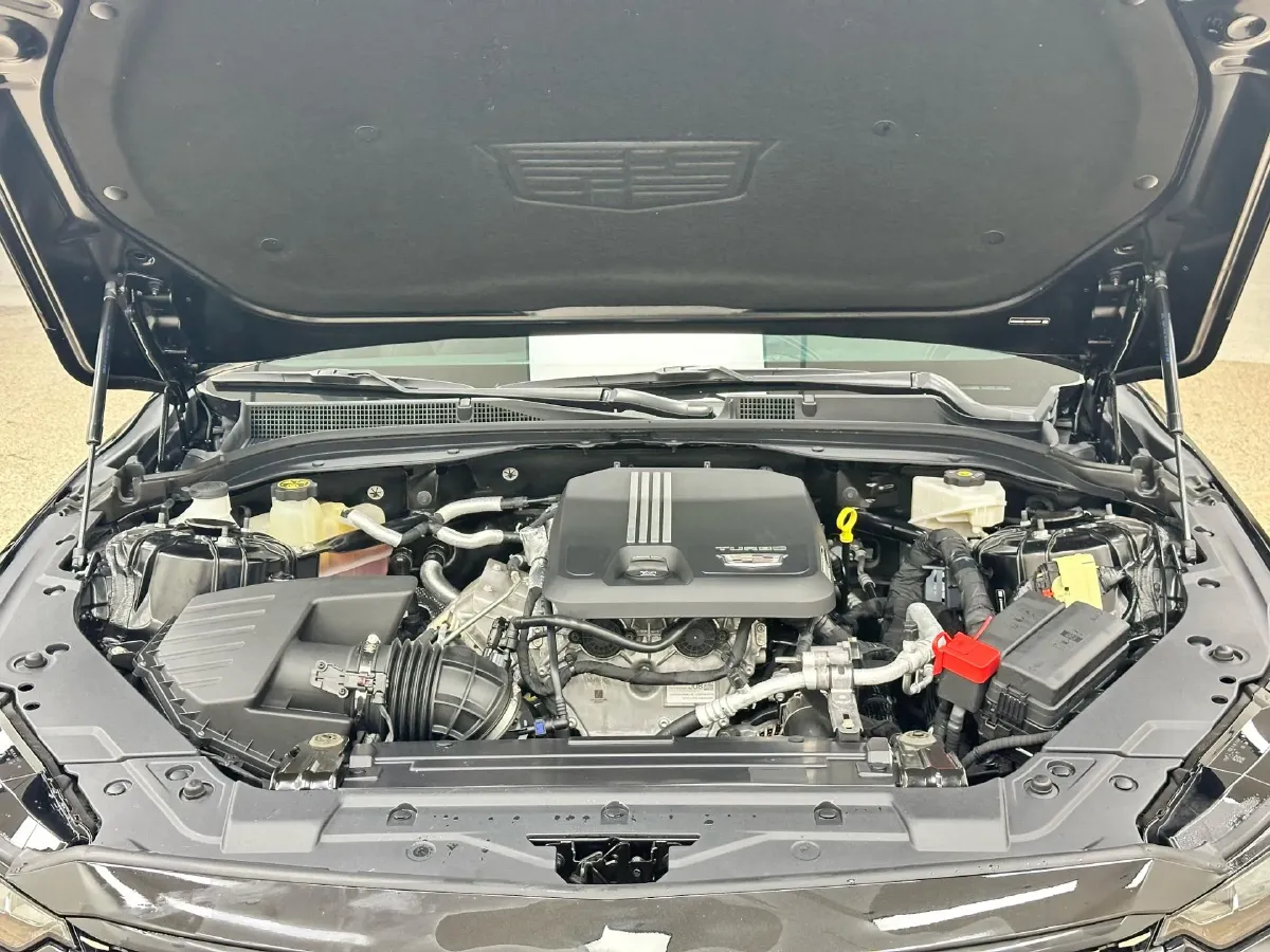 2022 Cadillac CT5 2.0T 237HP L4 10AT,autocango,china used car exporter,china ev exporter,chinese used car exporter,chinese used ev exporter