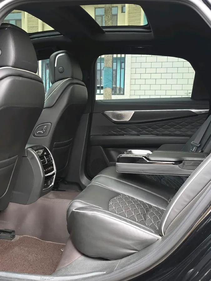 2023 Cadillac CT6 2.0T 237HP L4 10AT,autocango,china used car exporter,china ev exporter,chinese used car exporter,chinese used ev exporter