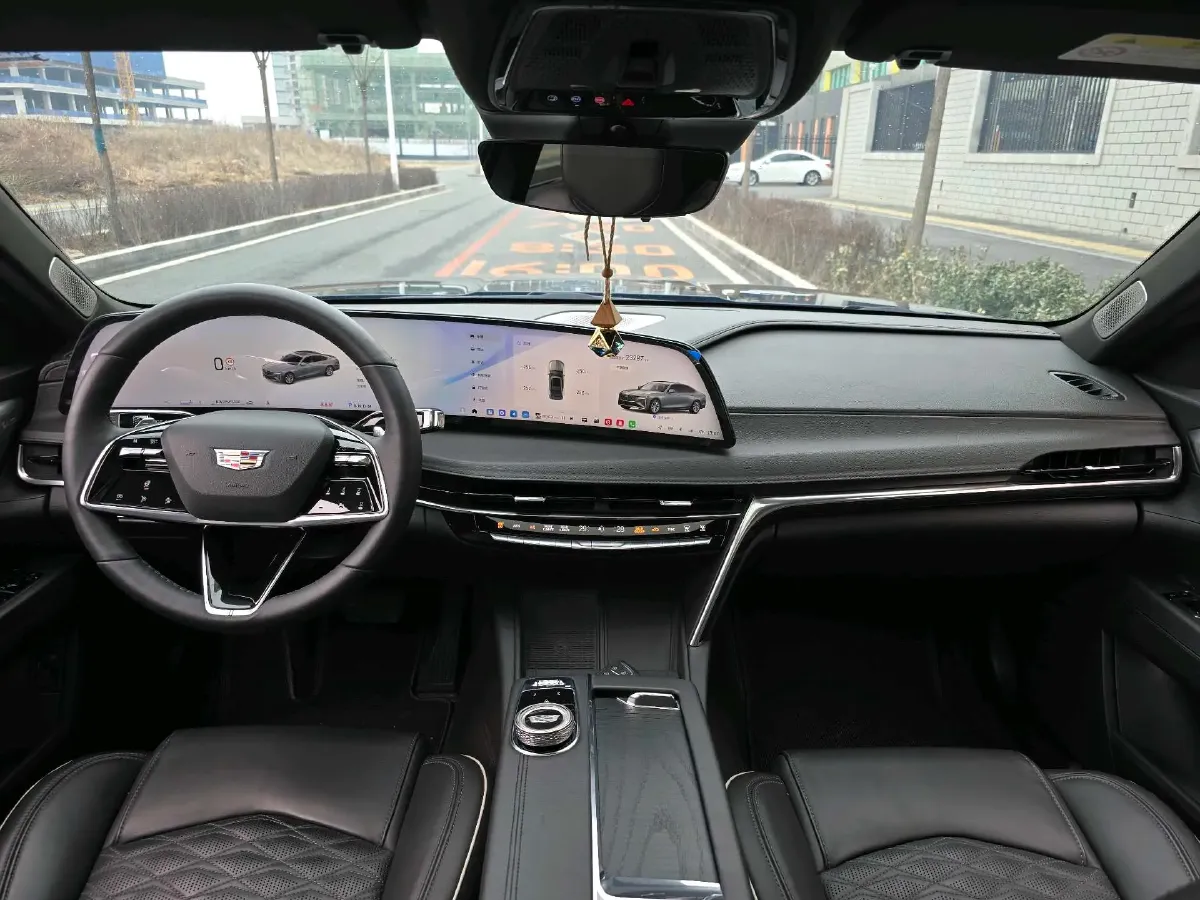 2023 Cadillac CT6 2.0T 237HP L4 10AT,autocango,china used car exporter,china ev exporter,chinese used car exporter,chinese used ev exporter