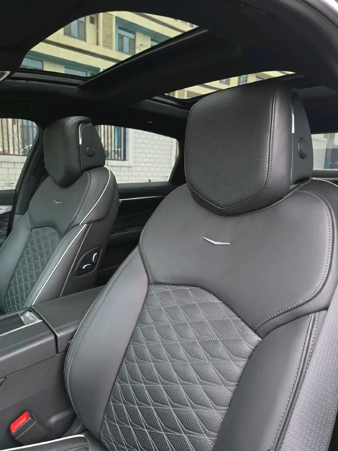 2023 Cadillac CT6 2.0T 237HP L4 10AT,autocango,china used car exporter,china ev exporter,chinese used car exporter,chinese used ev exporter