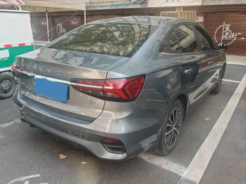 2021 Roewe i5 1.5L 120HP L4 CVT,autocango,china used car exporter,china ev exporter,chinese used car exporter,chinese used ev exporter