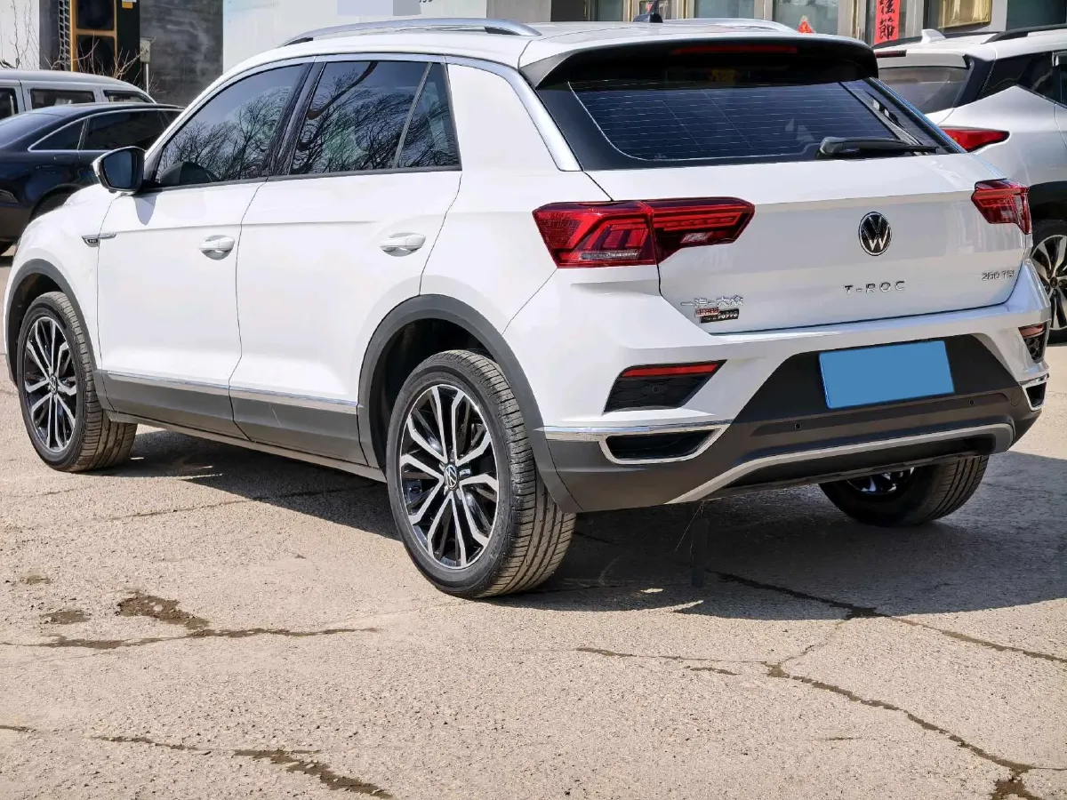 2022 Volkswagen T-Roc 1.4T 150HP L4 7DCT,autocango,china used car exporter,china ev exporter,chinese used car exporter,chinese used ev exporter