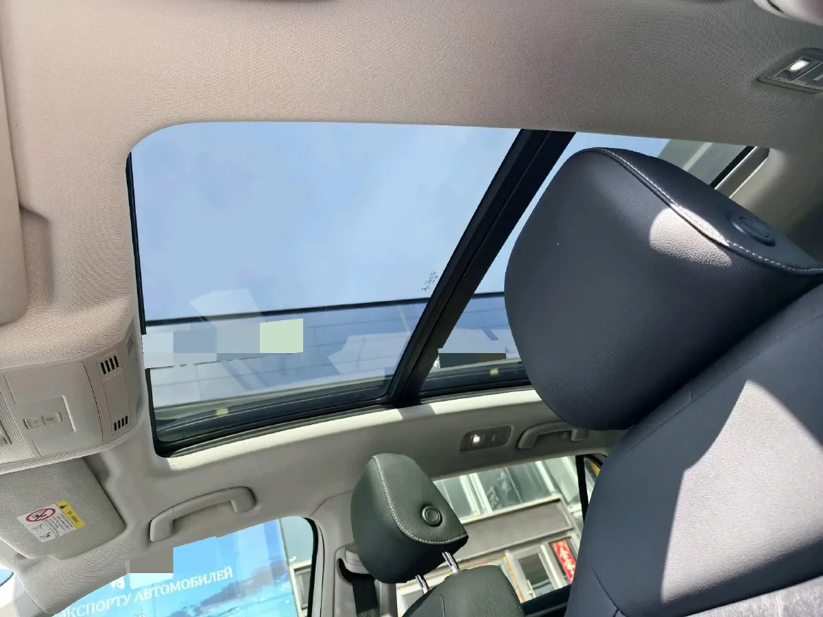 2022 Volkswagen T-Roc 1.4T 150HP L4 7DCT,autocango,china used car exporter,china ev exporter,chinese used car exporter,chinese used ev exporter