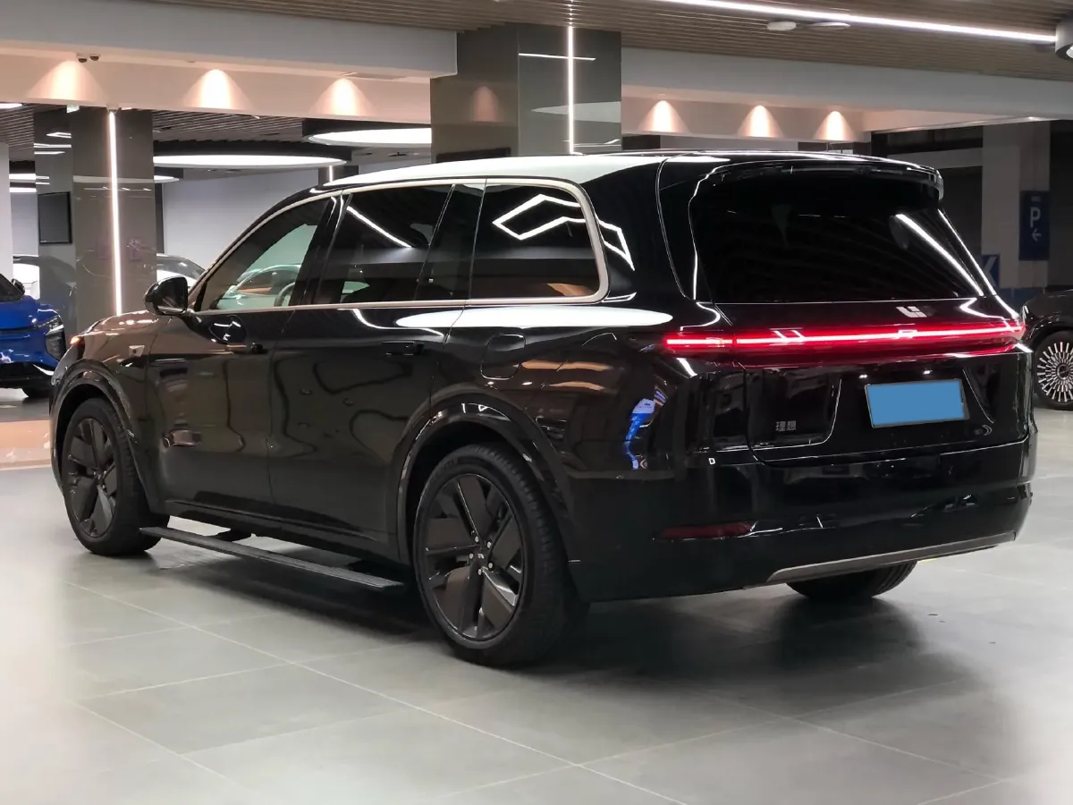 2025 Li L9 Range Extended 154HP REEV,autocango,china used car exporter,china ev exporter,chinese used car exporter,chinese used ev exporter