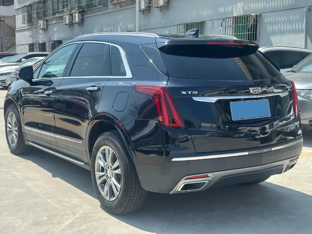 2020 Cadillac XT5 2.0T 237HP L4 9AT,autocango,china used car exporter,china ev exporter,chinese used car exporter,chinese used ev exporter