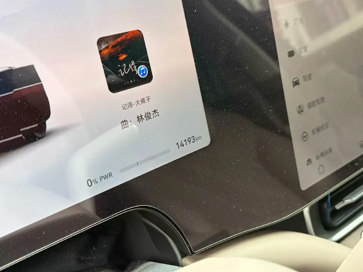 2025 AITO AITO M9 REEV 160HP REEV 52KWH,autocango,china used car exporter,china ev exporter,chinese used car exporter,chinese used ev exporter