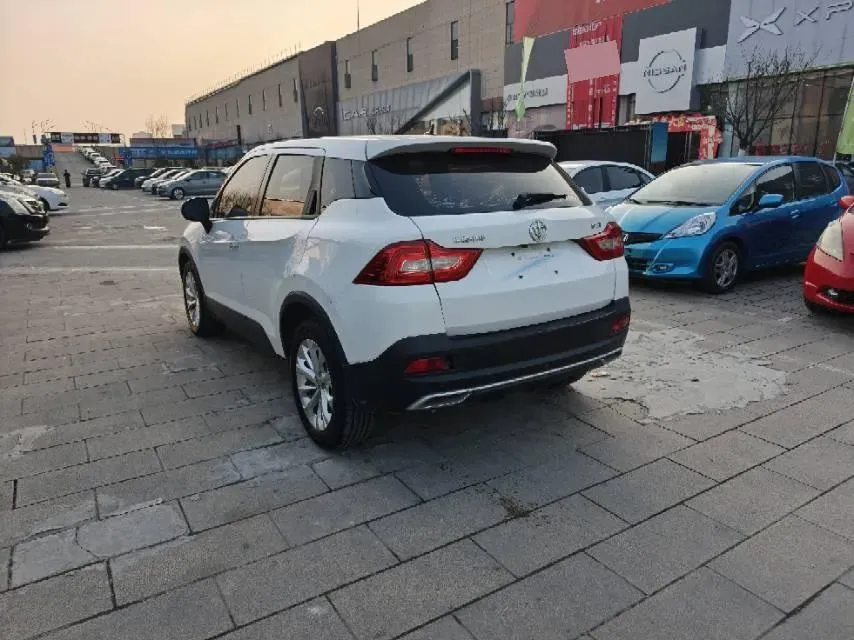 2019 Brilliance Auto V7 1.6T 204HP L4 7DCT,autocango,china used car exporter,china ev exporter,chinese used car exporter,chinese used ev exporter