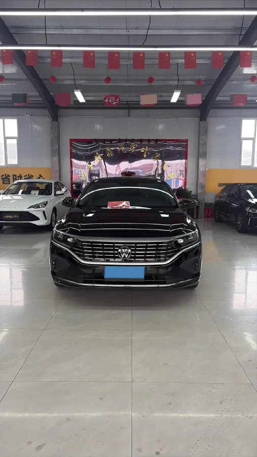 2025 Volkswagen Passat 2.0T 220HP L4 7DCT,autocango,china used car exporter,china ev exporter,chinese used car exporter,chinese used ev exporter