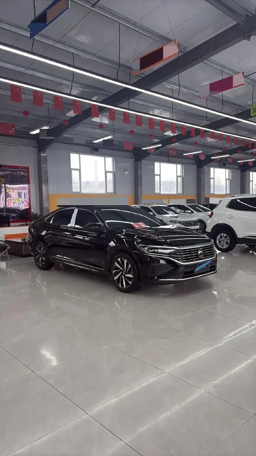 2025 Volkswagen Passat 2.0T 220HP L4 7DCT,autocango,china used car exporter,china ev exporter,chinese used car exporter,chinese used ev exporter