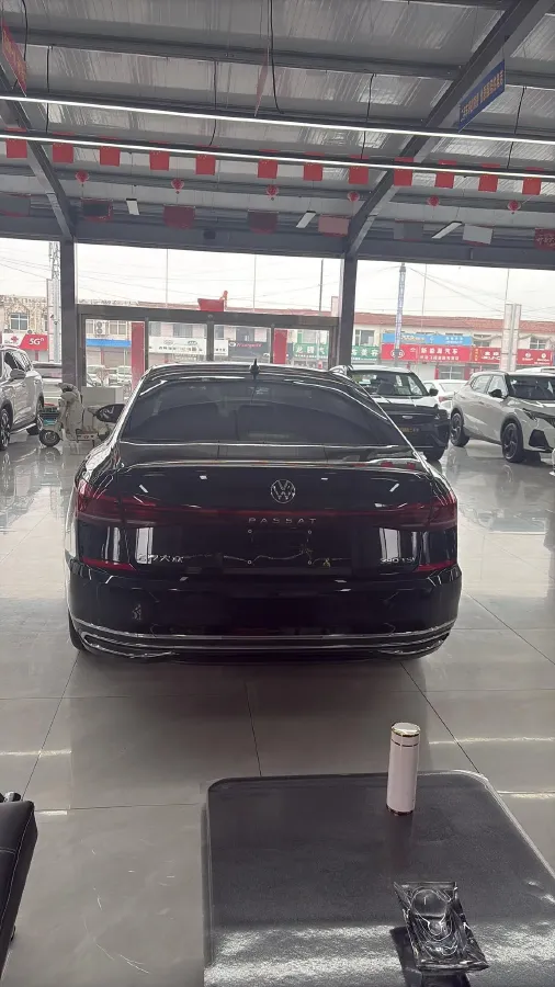 2025 Volkswagen Passat 2.0T 220HP L4 7DCT,autocango,china used car exporter,china ev exporter,chinese used car exporter,chinese used ev exporter