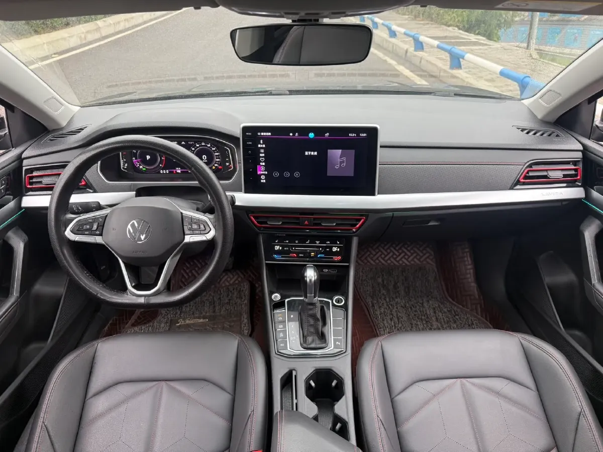 2023 Volkswagen Lavida 1.4T 150HP L4 7DCT,autocango,china used car exporter,china ev exporter,chinese used car exporter,chinese used ev exporter