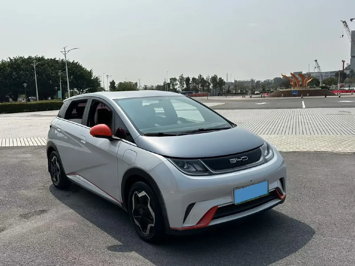 2021 Ford Escort 1.5L 122HP L3 6AT,autocango,china used car exporter,china ev exporter,chinese used car exporter,chinese used ev exporter