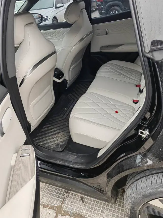 2023 Deepal S07 1.5L 95HP L4 REEV 31.73KWH,autocango,china used car exporter,china ev exporter,chinese used car exporter,chinese used ev exporter
