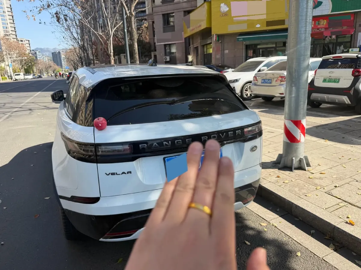 2025 Land Rover Range Rover Velar 2.0T 250HP L4 8AT,autocango,china used car exporter,china ev exporter,chinese used car exporter,chinese used ev exporter