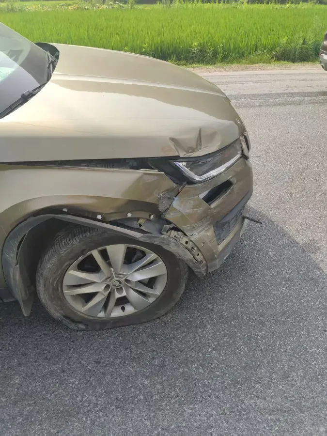 2019 Chevrolet Equinox 2.0T 260HP L4 9AT,autocango,china used car exporter,china ev exporter,chinese used car exporter,chinese used ev exporter