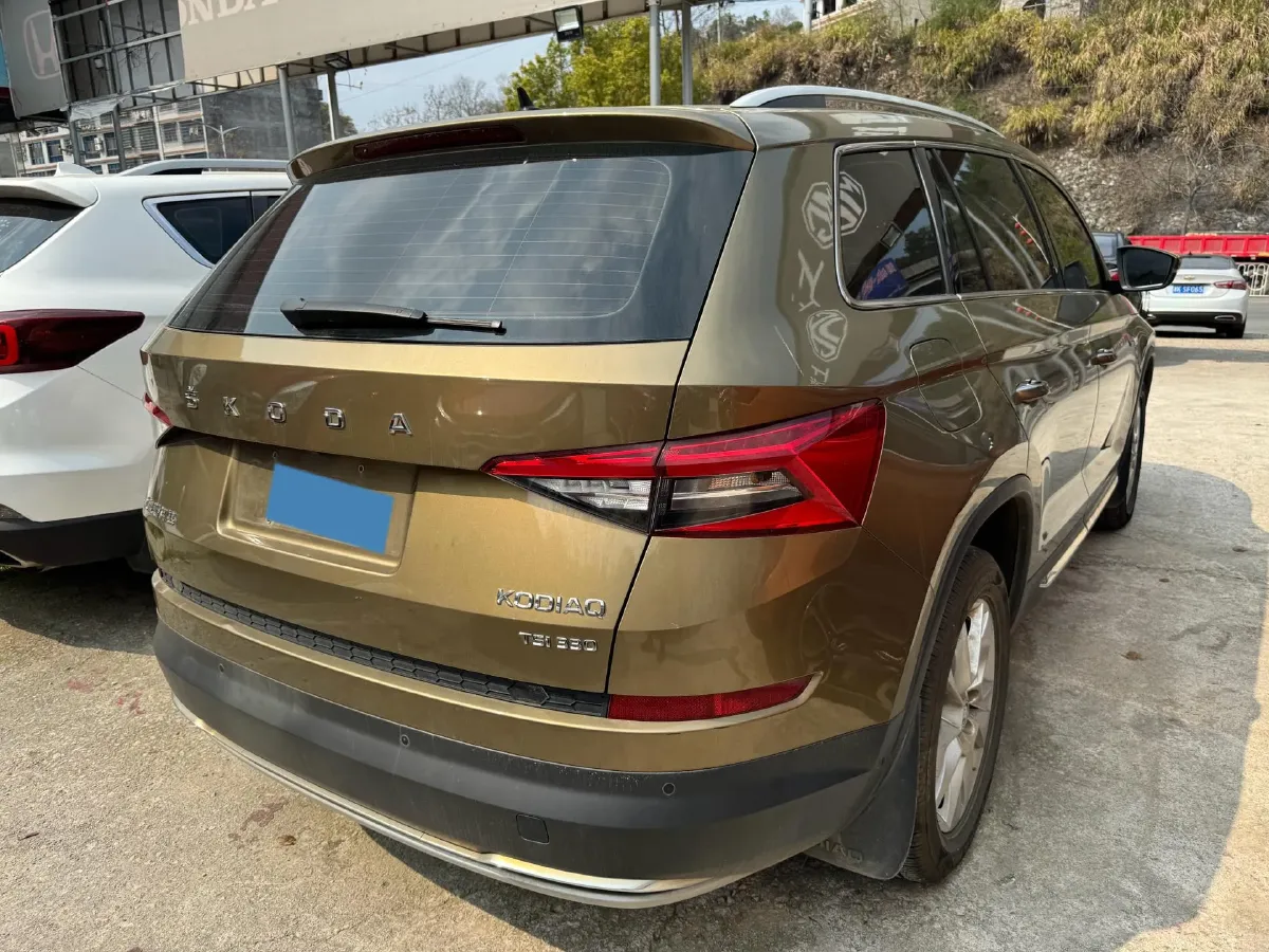 2019 Chevrolet Equinox 2.0T 260HP L4 9AT,autocango,china used car exporter,china ev exporter,chinese used car exporter,chinese used ev exporter