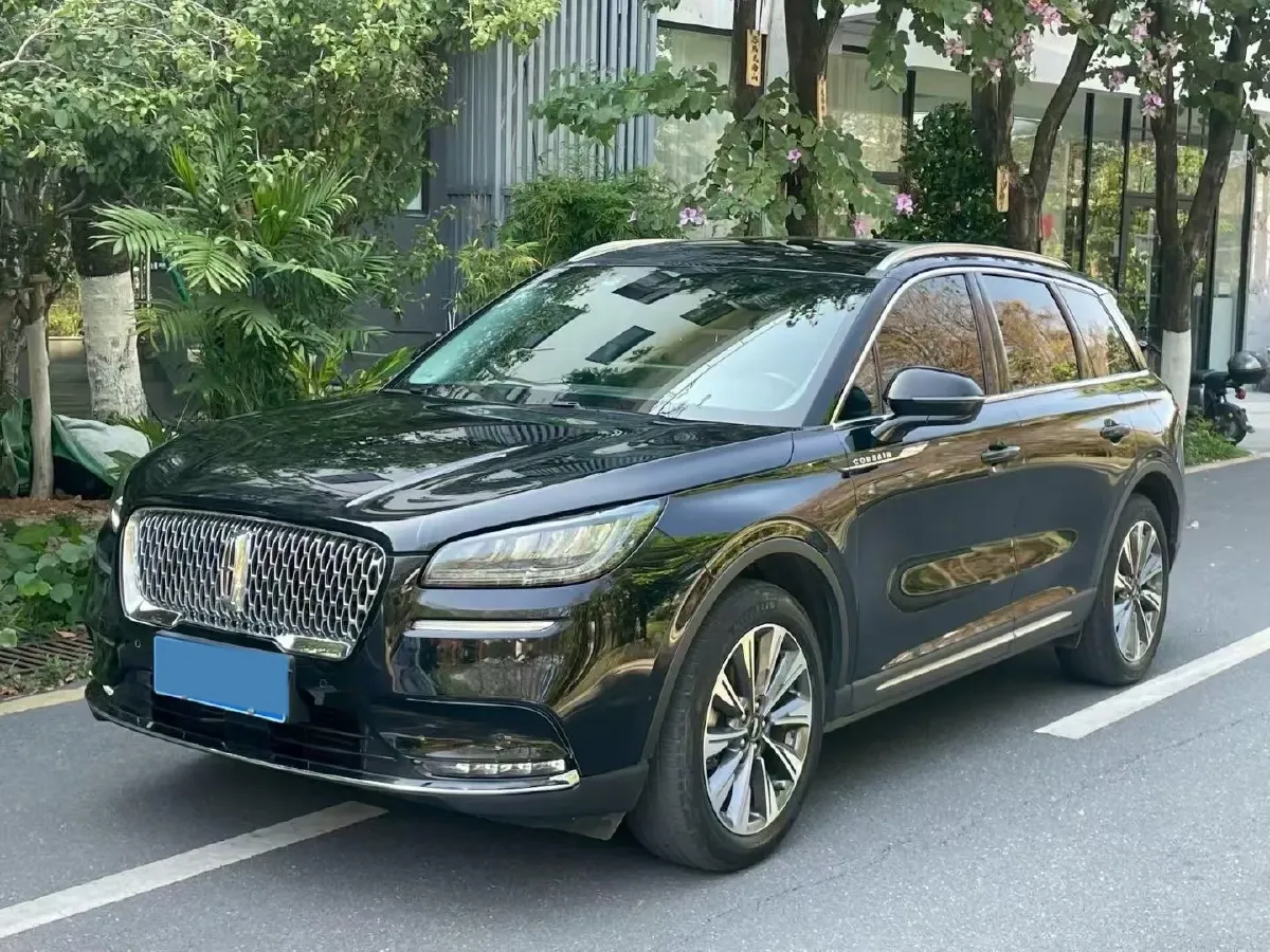 2021 Lincoln Corsair 2.0T 245HP L4 8AT,autocango,china used car exporter,china ev exporter,chinese used car exporter,chinese used ev exporter