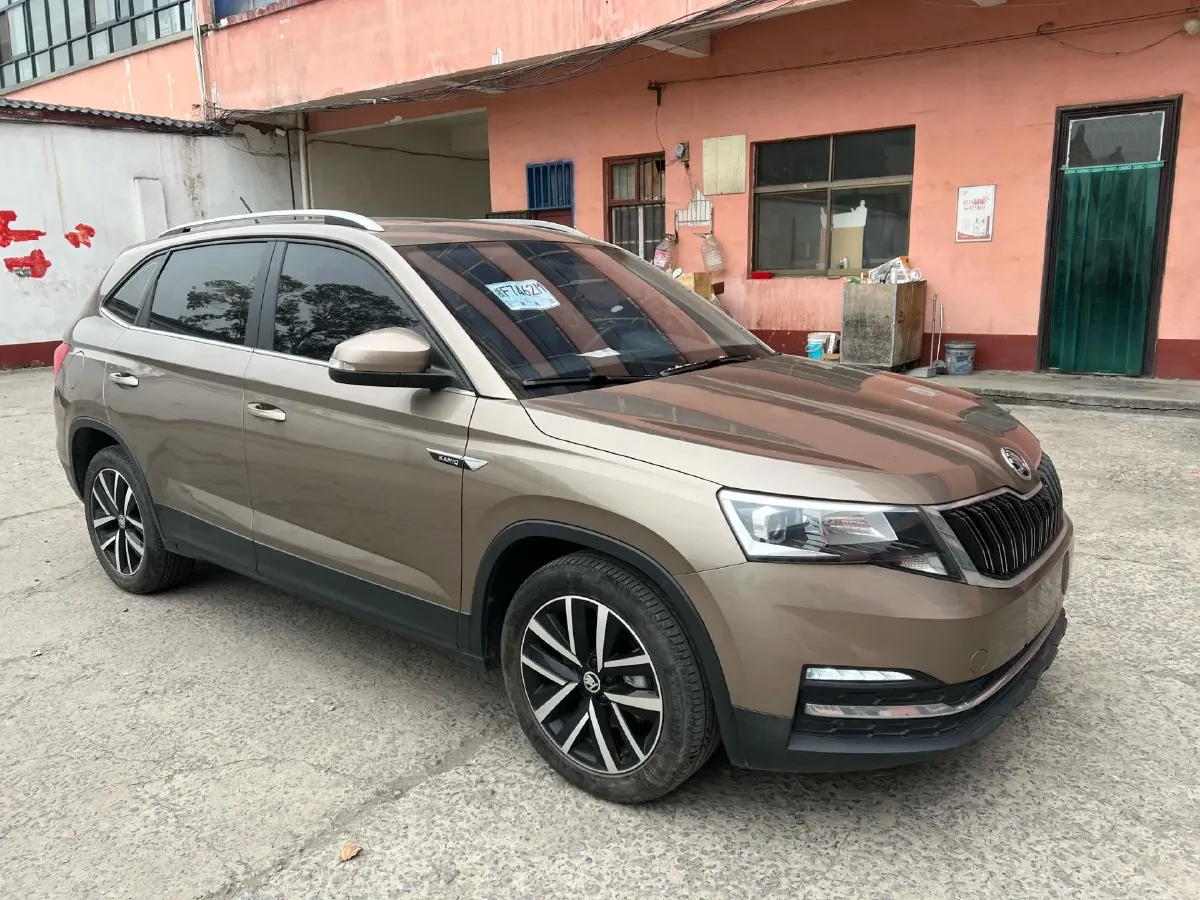 2020 Skoda Kamiq 1.5L 112HP L4 6AT,autocango,china used car exporter,china ev exporter,chinese used car exporter,chinese used ev exporter