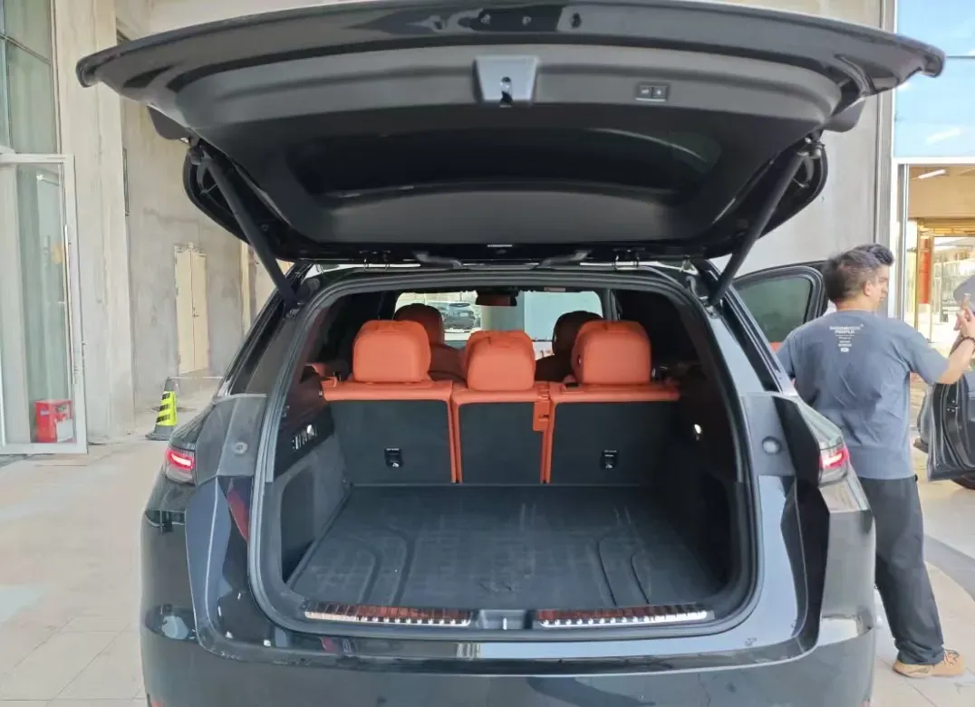 2024 Li L8 Range Extended 154HP REEV 42.8KWH,autocango,china used car exporter,china ev exporter,chinese used car exporter,chinese used ev exporter