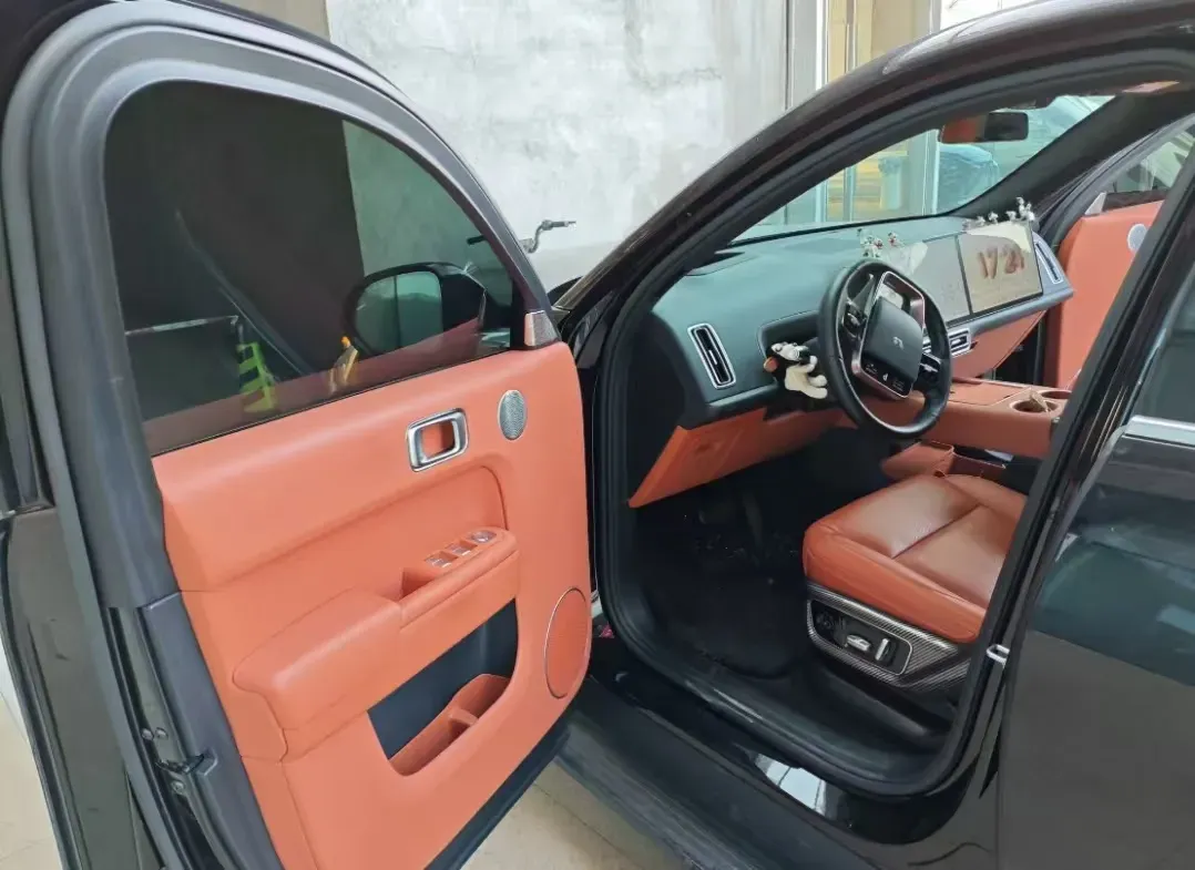 2024 Li L8 Range Extended 154HP REEV 42.8KWH,autocango,china used car exporter,china ev exporter,chinese used car exporter,chinese used ev exporter