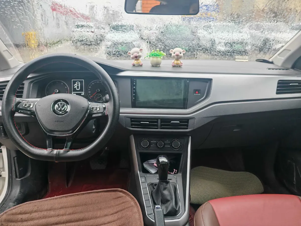 2019 Volkswagen Polo 1.5L 113HP L4 6AT,autocango,china used car exporter,china ev exporter,chinese used car exporter,chinese used ev exporter