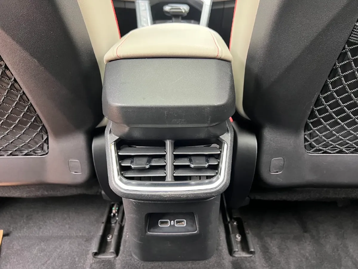 2020 LYNK&CO 06 1.5T 177HP L3 7DCT,autocango,china used car exporter,china ev exporter,chinese used car exporter,chinese used ev exporter