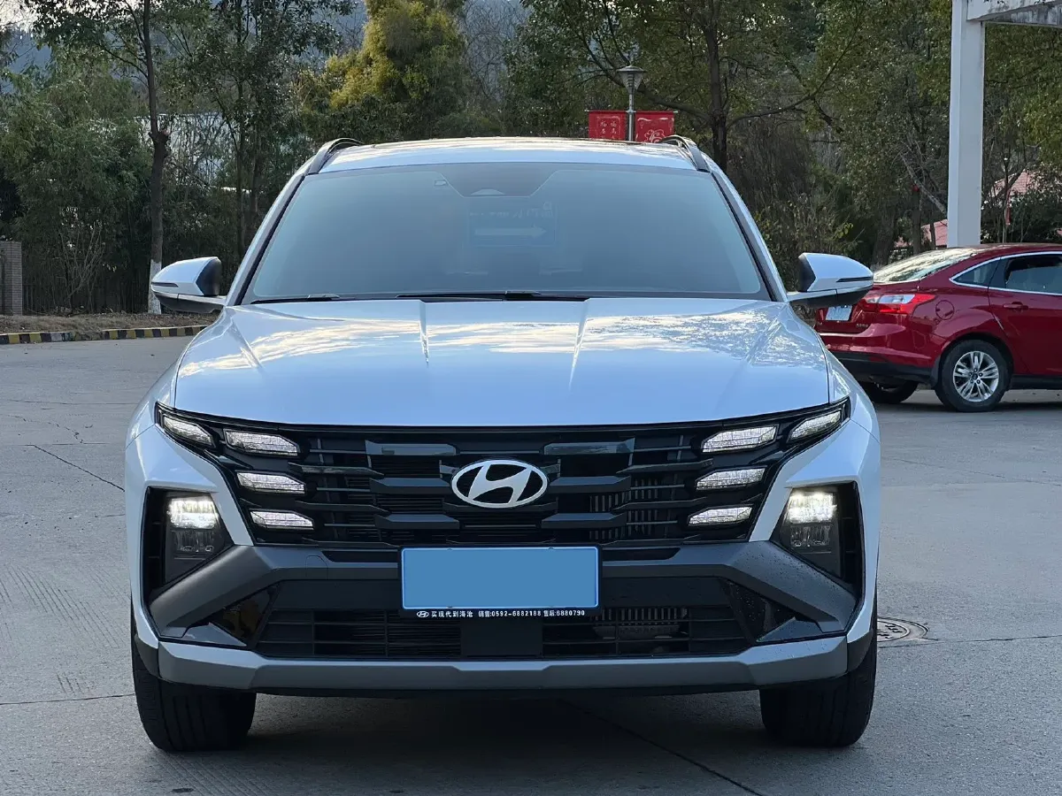 2025 Hyundai Tucson 1.5T 200HP L4 8AT,autocango,china used car exporter,china ev exporter,chinese used car exporter,chinese used ev exporter