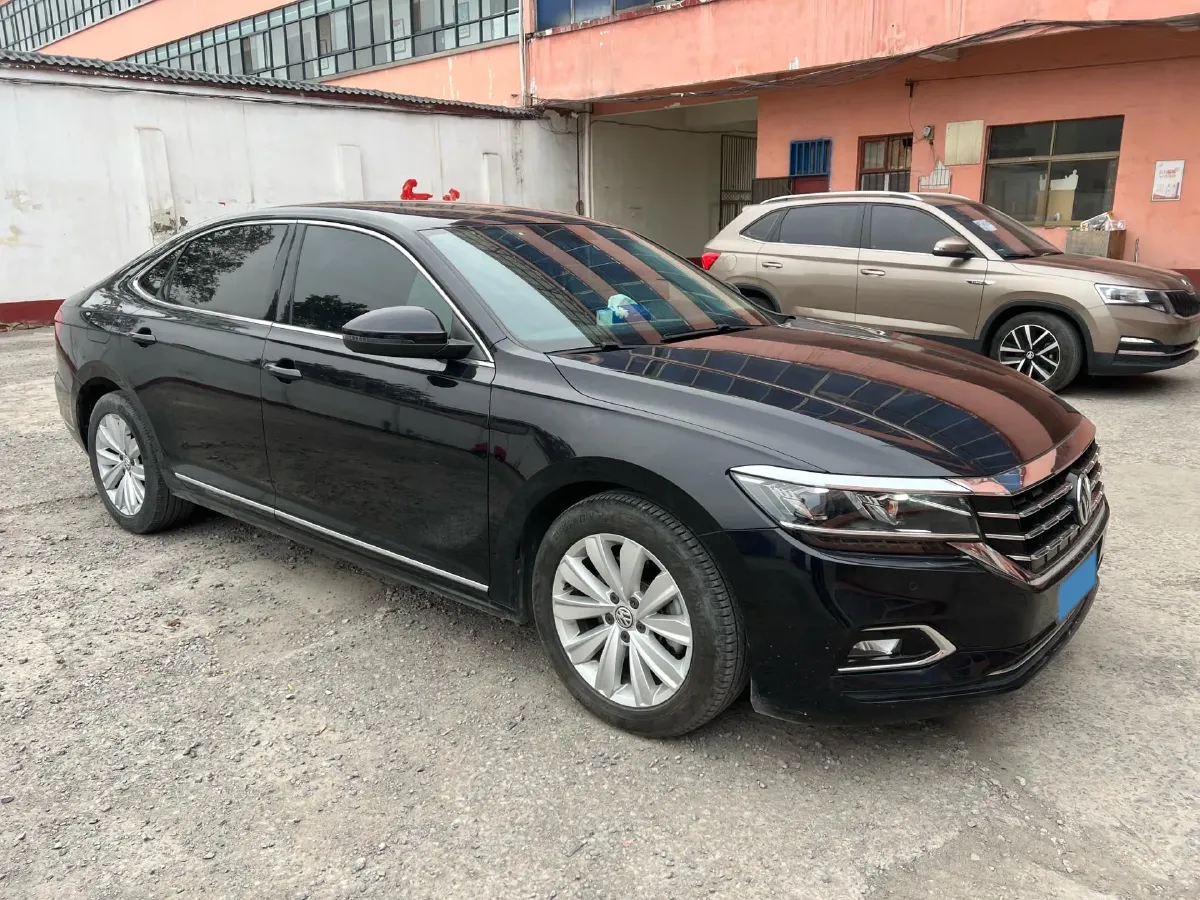 2019 Skoda Kodiak 2.0T 186HP L4 7DCT,autocango,china used car exporter,china ev exporter,chinese used car exporter,chinese used ev exporter