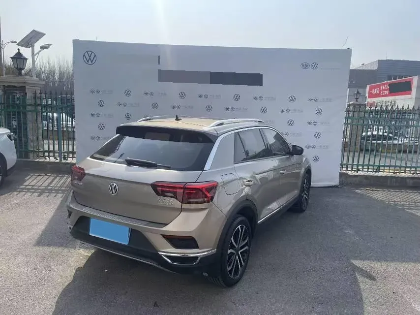 2019 Volkswagen T-Roc 1.4T 150HP L4 7DCT,autocango,china used car exporter,china ev exporter,chinese used car exporter,chinese used ev exporter