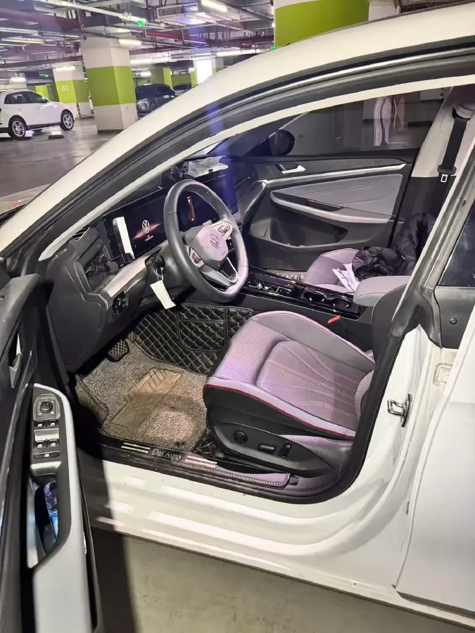 2024 Volkswagen Lamando 1.4T 150HP L4 7DCT,autocango,china used car exporter,china ev exporter,chinese used car exporter,chinese used ev exporter