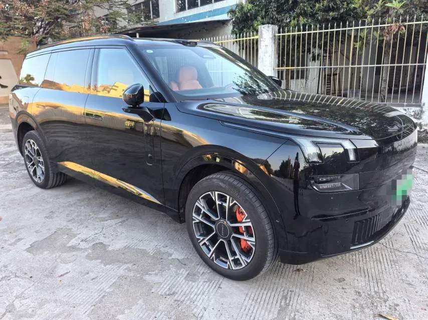 2025 LYNK&CO 900 1.5T 190HP L4 3DHT PHEV 43.3KWH,autocango,china used car exporter,china ev exporter,chinese used car exporter,chinese used ev exporter
