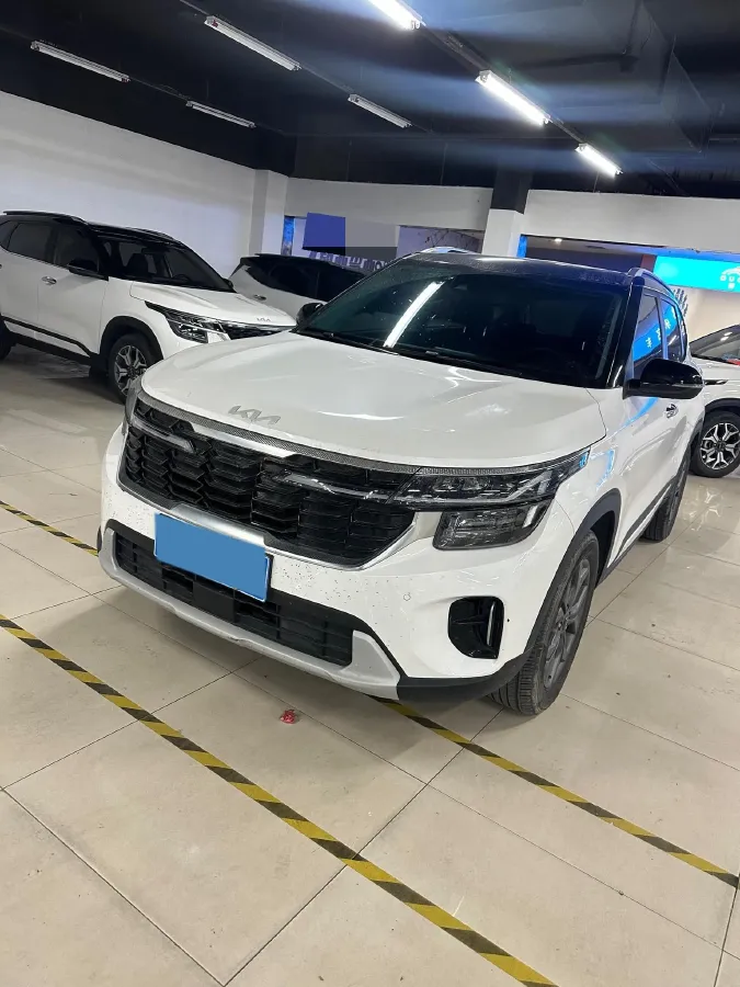 2023 Kia Seltos 1.5L 115HP L4 CVT,autocango,china used car exporter,china ev exporter,chinese used car exporter,chinese used ev exporter