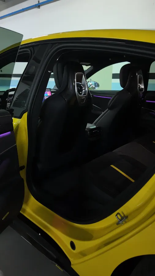 2025 MI SU7 Ultra BEV 93.7KWH,autocango,china used car exporter,china ev exporter,chinese used car exporter,chinese used ev exporter