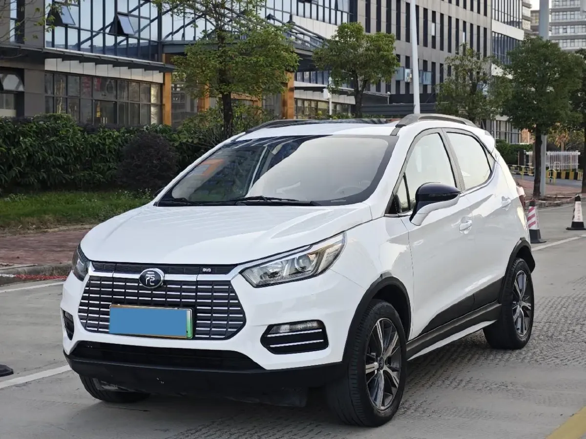 2018 BYD Yuan BEV 43.2KWH,autocango,china used car exporter,china ev exporter,chinese used car exporter,chinese used ev exporter