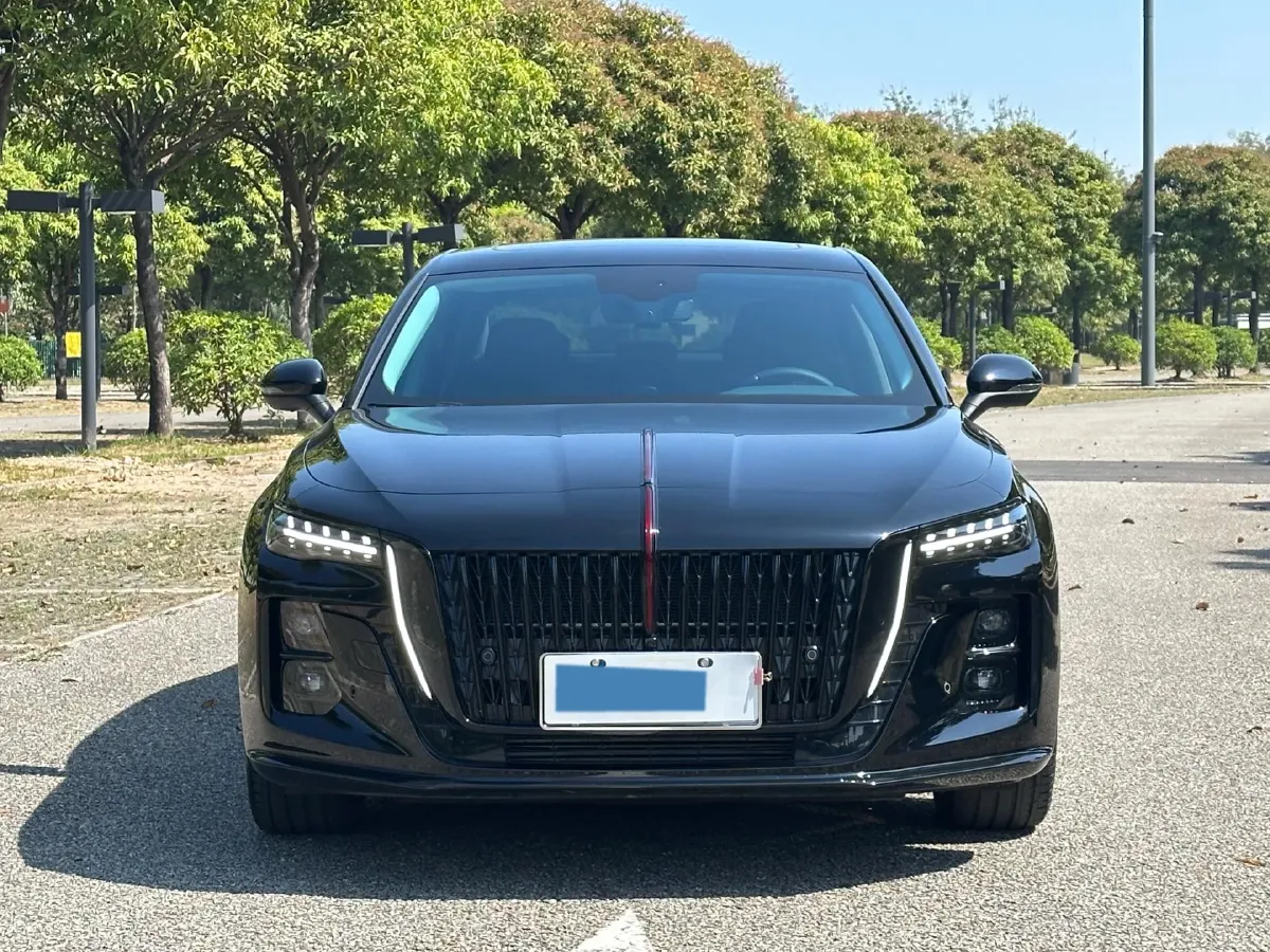 2025 HongQi H5 1.5T 169HP L4 7DCT,autocango,china used car exporter,china ev exporter,chinese used car exporter,chinese used ev exporter