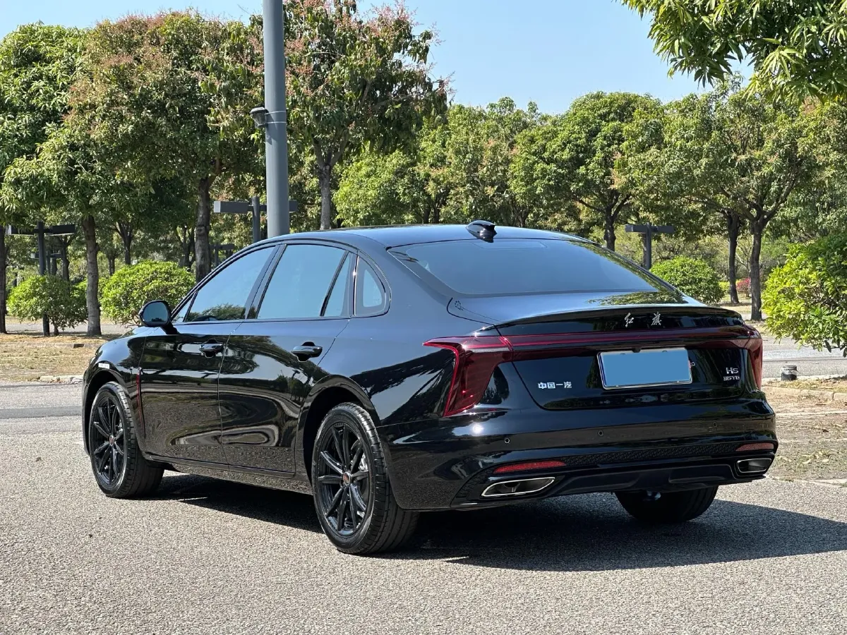 2025 HongQi H5 1.5T 169HP L4 7DCT,autocango,china used car exporter,china ev exporter,chinese used car exporter,chinese used ev exporter