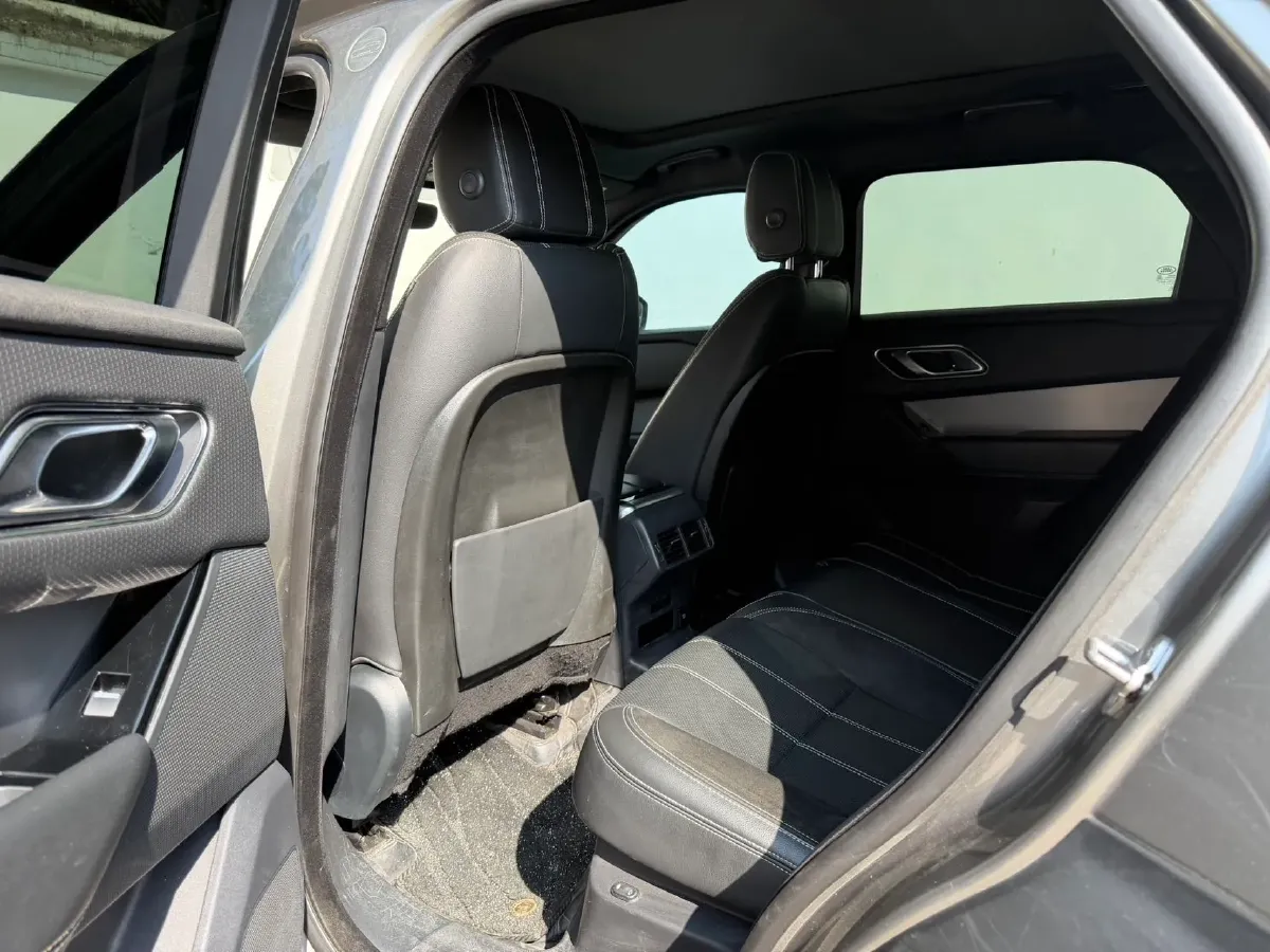 2019 Land Rover Range Rover Velar 2.0T 300HP L4 8AT,autocango,china used car exporter,china ev exporter,chinese used car exporter,chinese used ev exporter