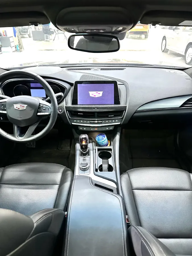 2022 Cadillac CT5 2.0T 237HP L4 10AT,autocango,china used car exporter,china ev exporter,chinese used car exporter,chinese used ev exporter