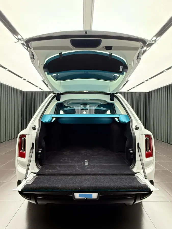 2020 Rolls-Royce Cullinan 6.7T 600HP V12 8AT,autocango,china used car exporter,china ev exporter,chinese used car exporter,chinese used ev exporter