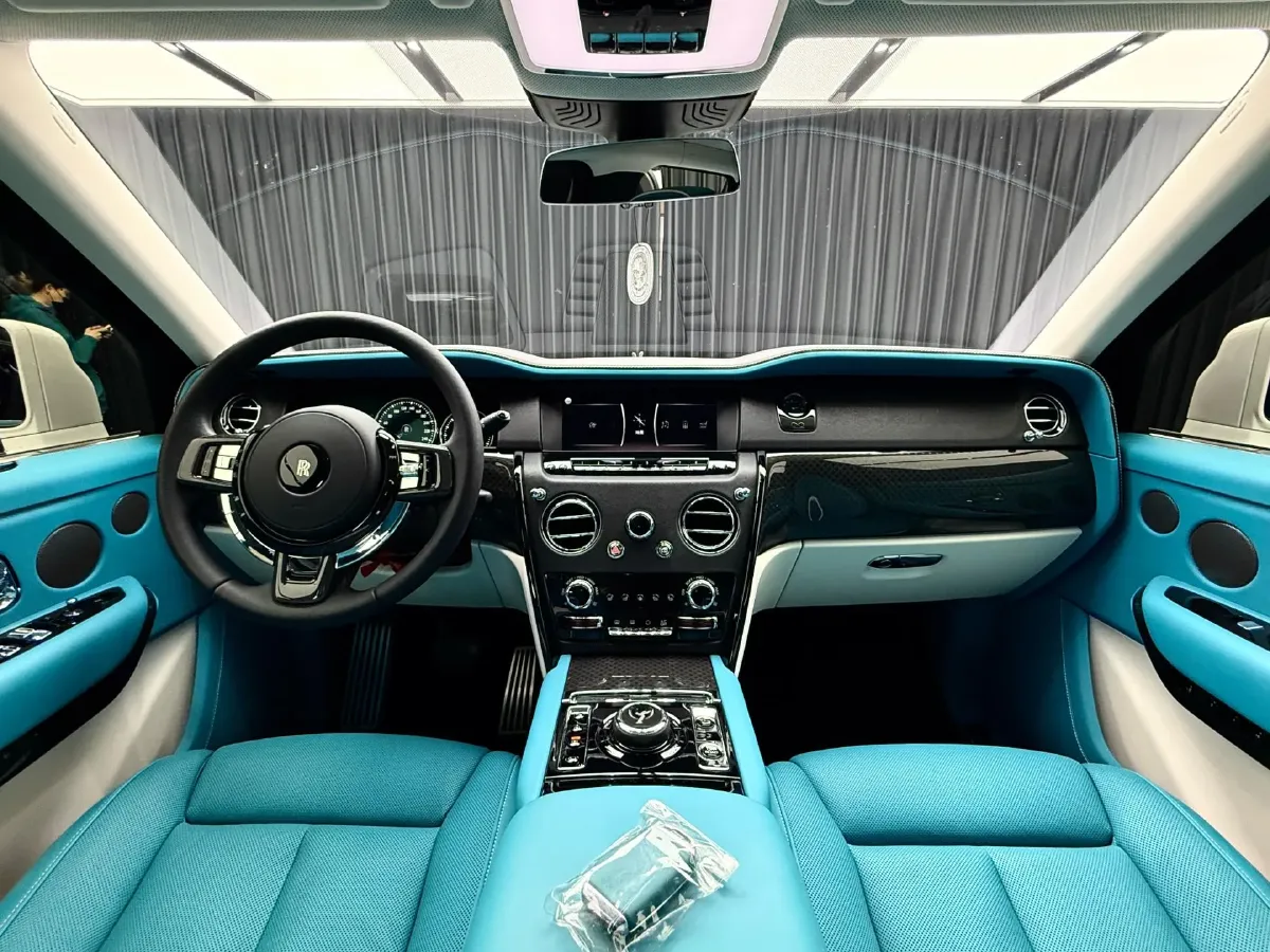 2020 Rolls-Royce Cullinan 6.7T 600HP V12 8AT,autocango,china used car exporter,china ev exporter,chinese used car exporter,chinese used ev exporter