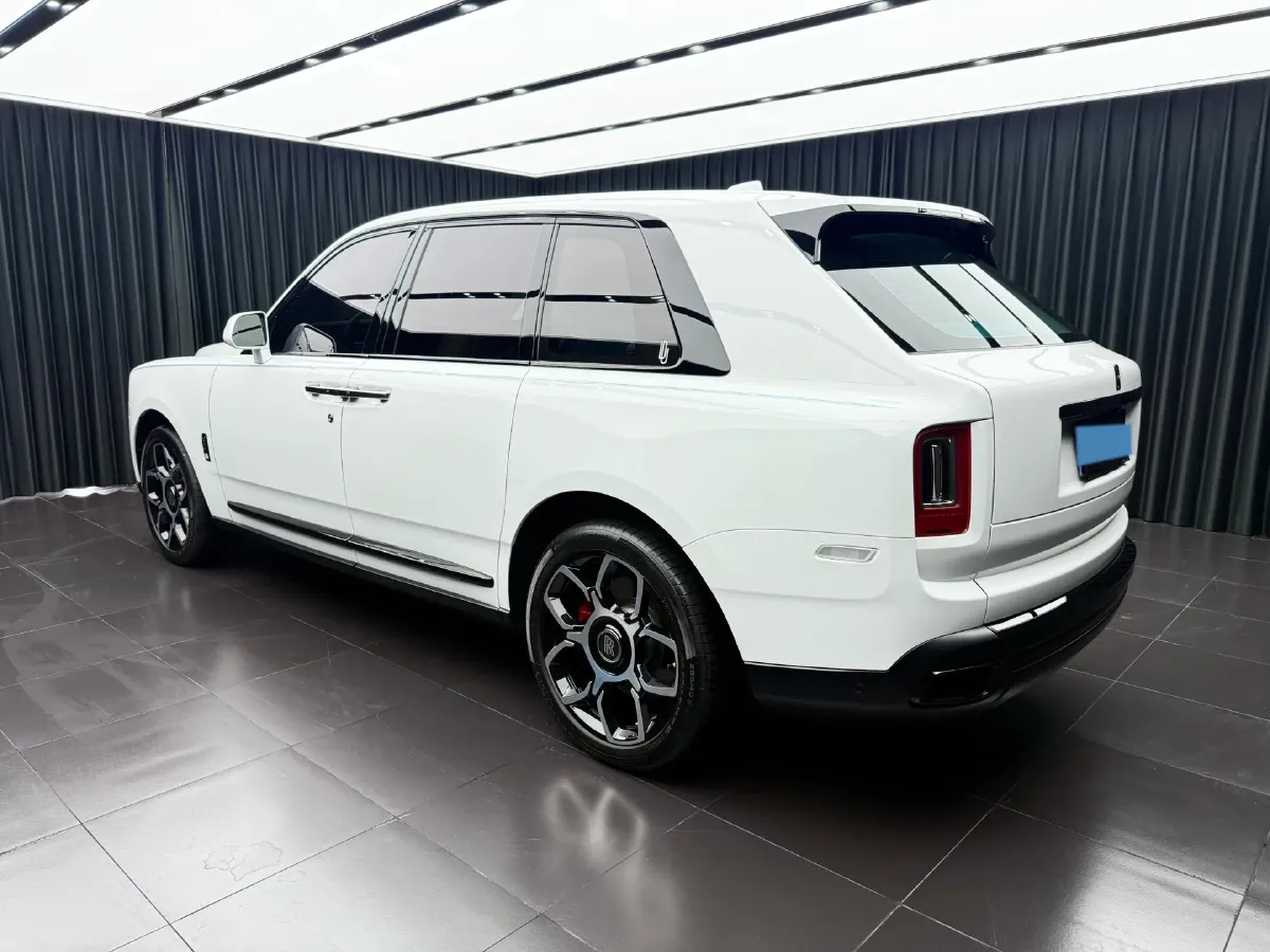 2020 Rolls-Royce Cullinan 6.7T 600HP V12 8AT,autocango,china used car exporter,china ev exporter,chinese used car exporter,chinese used ev exporter