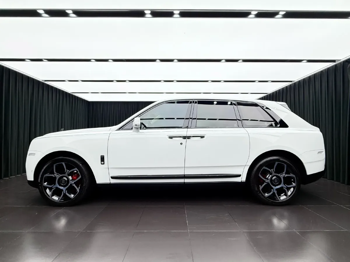 2020 Rolls-Royce Cullinan 6.7T 600HP V12 8AT,autocango,china used car exporter,china ev exporter,chinese used car exporter,chinese used ev exporter