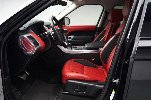 2021 Land Rover Range Rover Sport 3.0T 360HP L6 8AT,autocango,china used car exporter,china ev exporter,chinese used car exporter,chinese used ev exporter